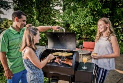 Barbacoa De Pellet Broil King Crown 400 -Biohort || Napoleon || Weber Tienda de ventas Barbacoa de Pellet Broil King Crown 400 17