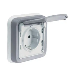 Enchufe De Exterior + Kit De Instalación