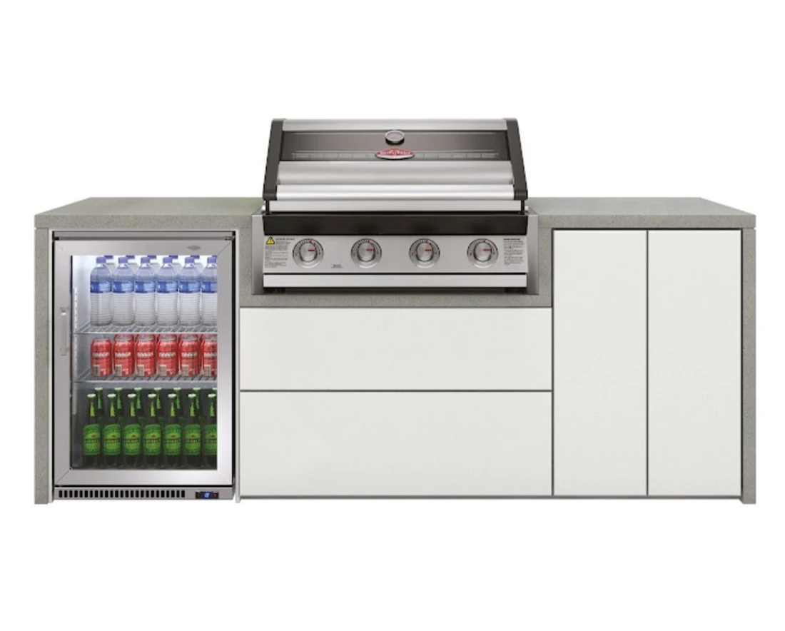 Isla Beefeater Discovery 1600S 4B Y Nevera 120 LT. 3 Isla Beefeater Discovery 1600S 4B Y Nevera 120 LT.